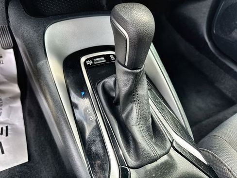 Used 2023 Toyota Corolla SE image 28