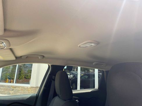 Used 2016 Jeep Cherokee Latitude w/ Comfort/Convenience Group AWD/4WD image 26