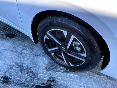 Used 2025 Nissan Sentra SV w/ All-Weather Package image 11