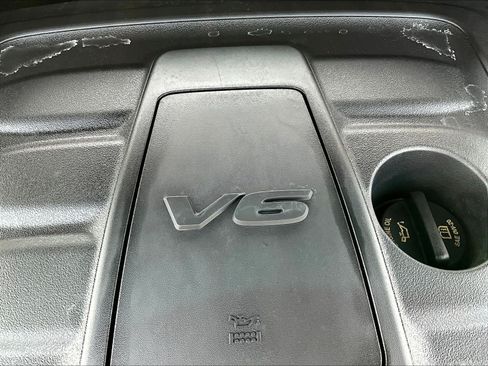 Used 2020 Jeep Grand Cherokee Laredo AWD/4WD image 31