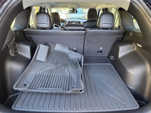 Used 2021 Jeep Cherokee Latitude Plus image 13