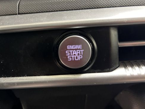 Used 2023 Kia K5 LXS image 32