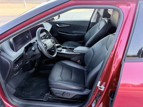 Used 2023 Kia EV6 Wind w/ Wind Technology Package image 23