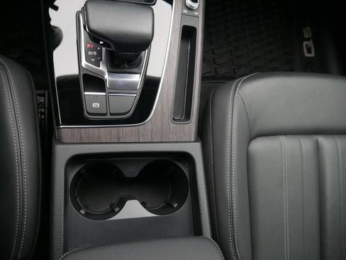 Certified 2023 Audi Q5 2.0T Premium w/ Convenience Package AWD/4WD image 37