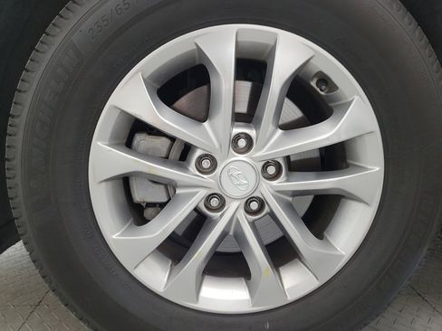 Used 2020 Hyundai Santa Fe SEL FWD image 31