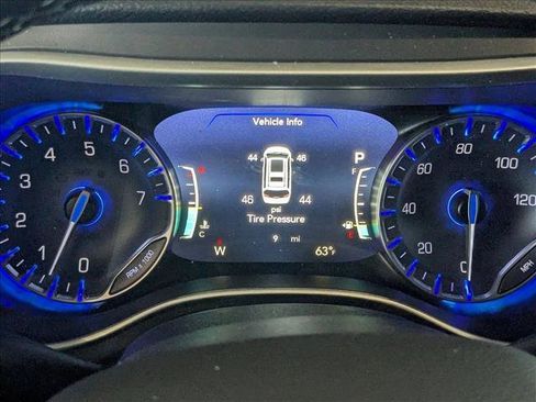 New 2026 Chrysler Pacifica Select w/ S Appearance Package FWD image 11
