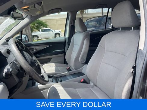 Used 2021 Honda Pilot EX image 9