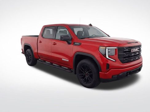 Used 2023 GMC Sierra 1500 Elevation image 2