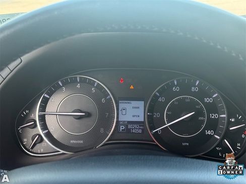 Used 2018 Nissan Armada SL w/ Premium Package image 18