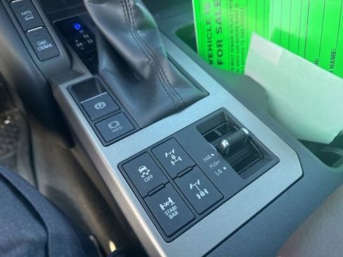 Used 2024 Toyota Land Cruiser w/ Premium Package image 15