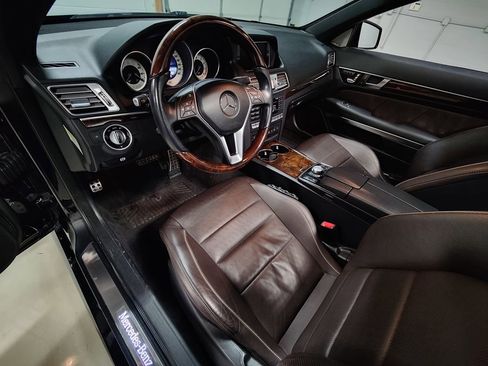 Used 2014 Mercedes-Benz E 550 Cabriolet image 23