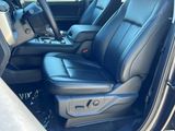 Certified 2024 Ford Expedition XLT image 5