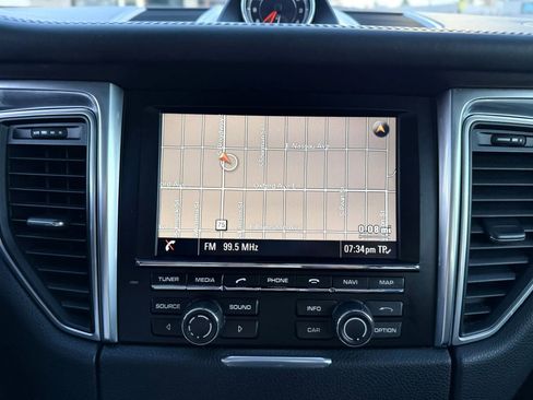 Used 2016 Porsche Macan S w/ Premium Package Plus AWD/4WD image 33