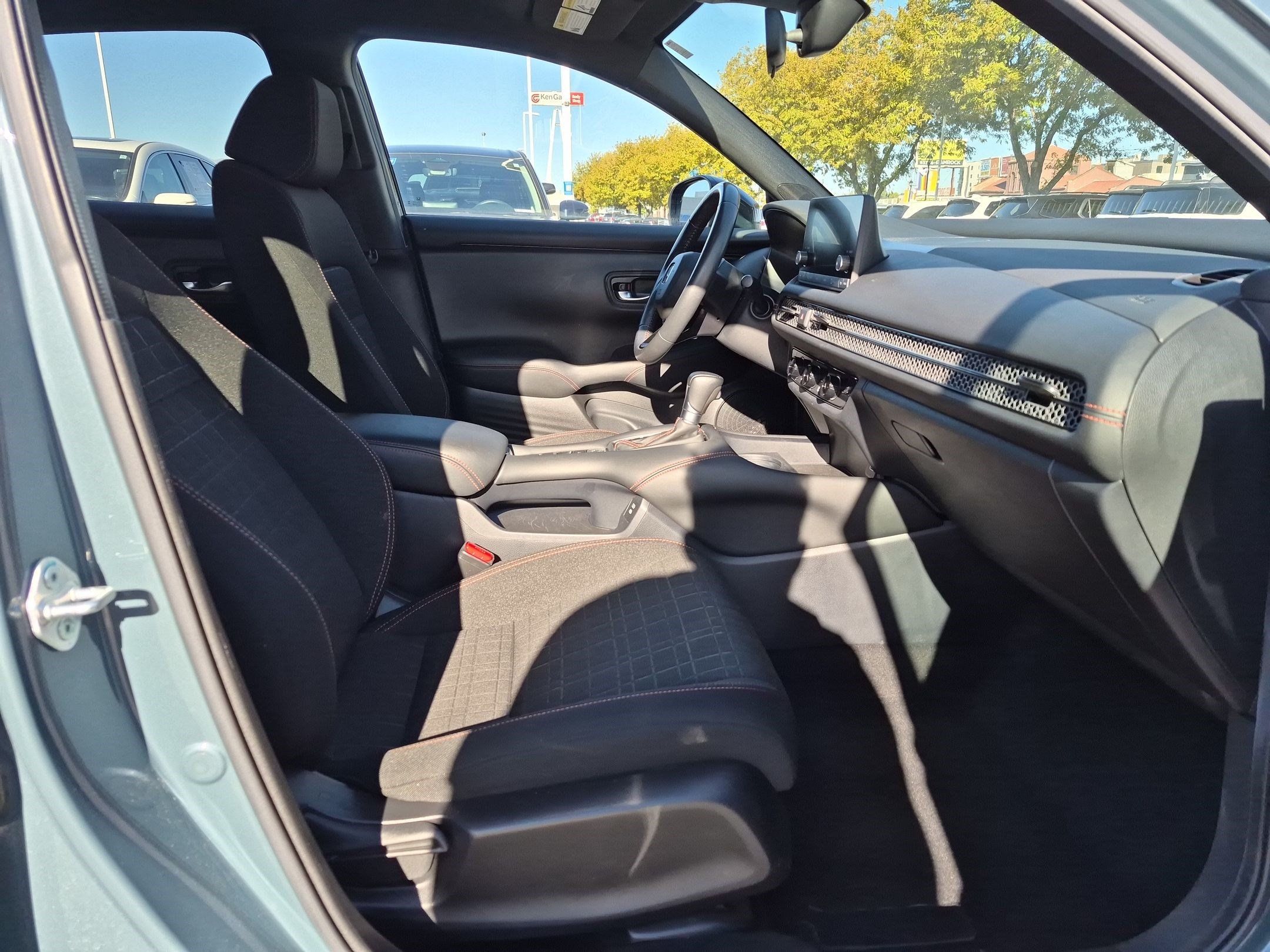 Certified 2024 Honda HR-V Sport image 31