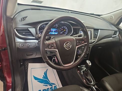 Used 2022 Buick Encore Preferred w/ Safety Package image 8