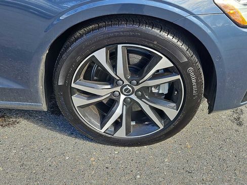 Used 2023 Volvo S60 B5 Plus AWD/4WD image 10