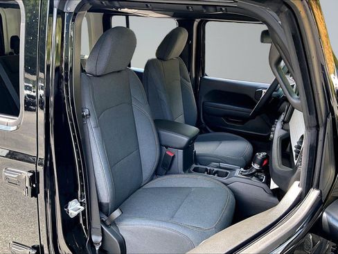 New 2026 Jeep Wrangler Unlimited Sport AWD/4WD image 9
