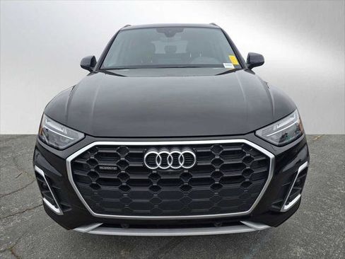 Certified 2025 Audi Q5 2.0T Premium Plus AWD/4WD image 8