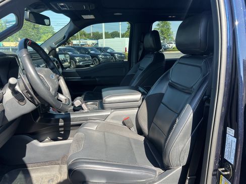Used 2022 Ford F150 Raptor w/ Equipment Group 801A High AWD/4WD image 16