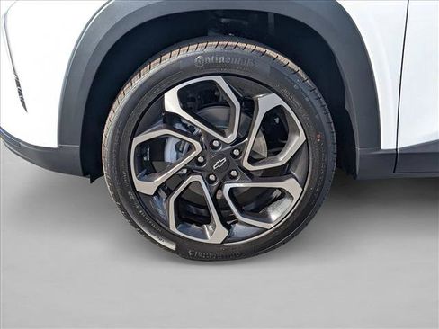 New 2026 Chevrolet Trax RS FWD image 10