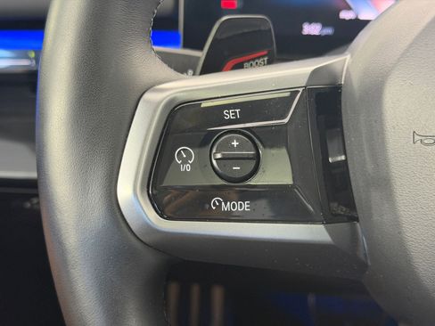 Used 2024 BMW i5 eDrive40i w/ M Sport Package image 16