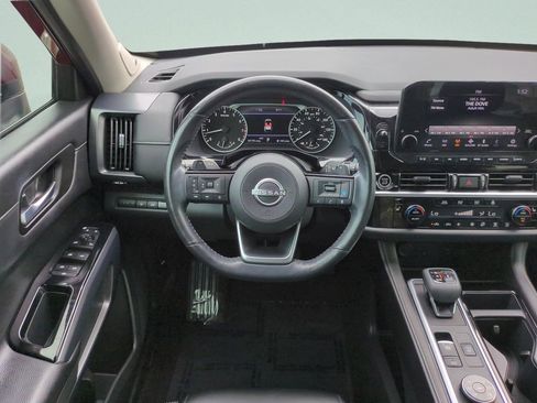 Certified 2023 Nissan Pathfinder SL w/ SL Premium Package AWD/4WD image 12