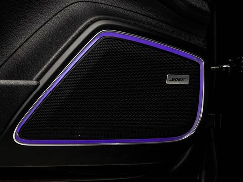 Used 2021 Porsche Panamera Base w/ Premium Package image 42