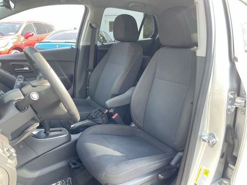 Used 2020 Chevrolet Trax LS w/ Tint and Cruise Package FWD image 11