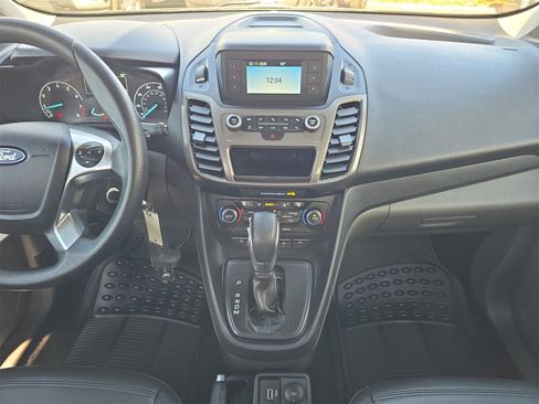 Used 2022 Ford Transit Connect XL image 10