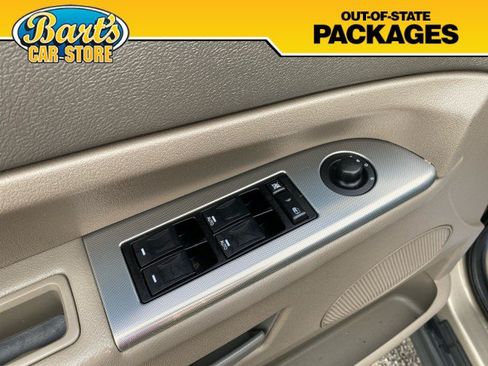 Used 2006 Jeep Grand Cherokee Laredo w/ Trailer Tow Group AWD/4WD image 24
