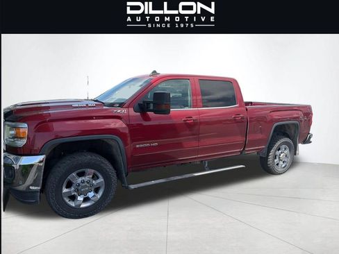 Used 2018 GMC Sierra 2500 SLE w/ SLE Preferred Package AWD/4WD image 1