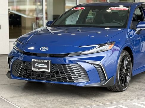 Certified 2026 Toyota Camry SE image 3