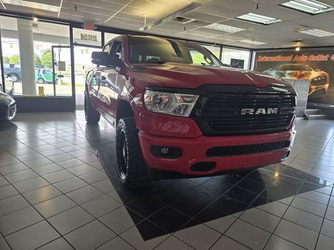 Used 2020 RAM 1500 Big Horn AWD/4WD image 3