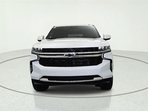 Used 2024 Chevrolet Tahoe LS AWD/4WD image 2