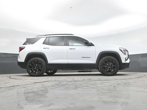 Used 2026 GMC Terrain Elevation w/ Black Edition AWD/4WD image 47