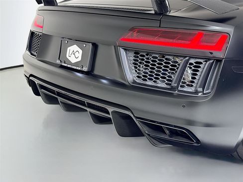 Used 2017 Audi R8 V10 plus image 35