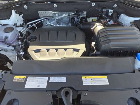 New 2026 Volkswagen Atlas Peak Edition AWD/4WD image 24