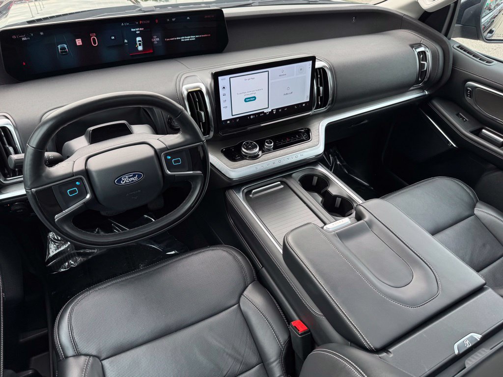 Used 2025 Ford Expedition Platinum AWD/4WD image 19