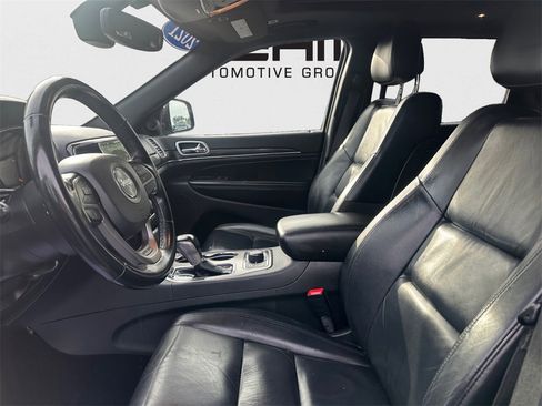 Certified 2021 Jeep Grand Cherokee Limited image 25