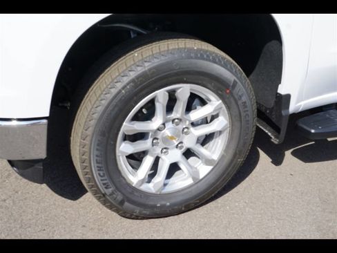 New 2026 Chevrolet Silverado 1500 LT w/ LPO, Liner Protection Package AWD/4WD image 27