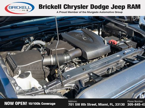 Used 2017 Toyota Tacoma SR5 image 29