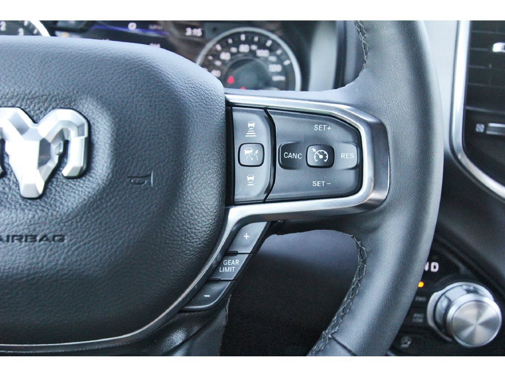 Used 2026 RAM 1500 Laramie AWD/4WD image 18