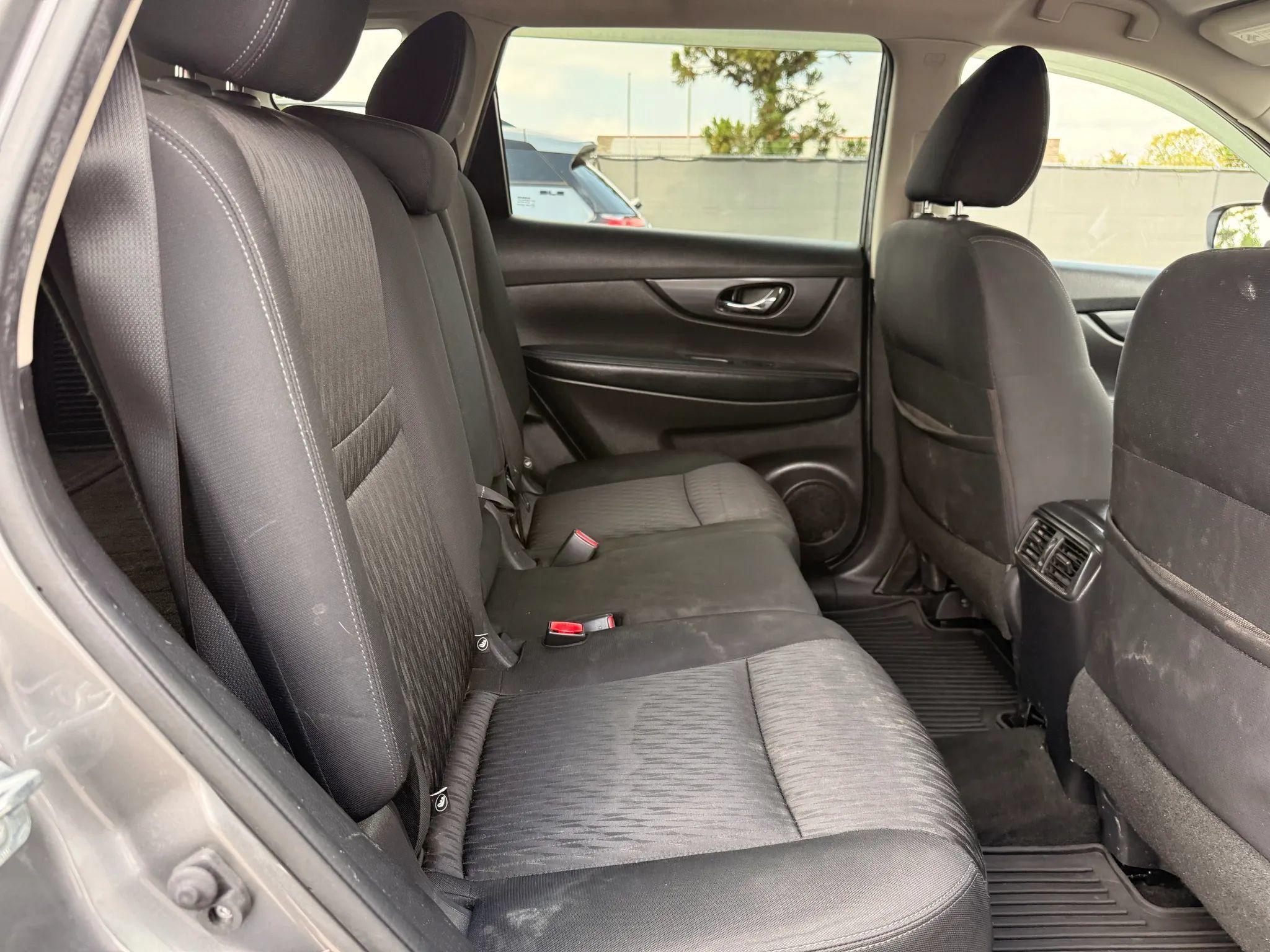 Used 2020 Nissan Rogue S w/ Special Edition Package AWD/4WD image 20