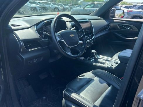 Used 2022 Chevrolet Traverse Premier AWD/4WD image 8
