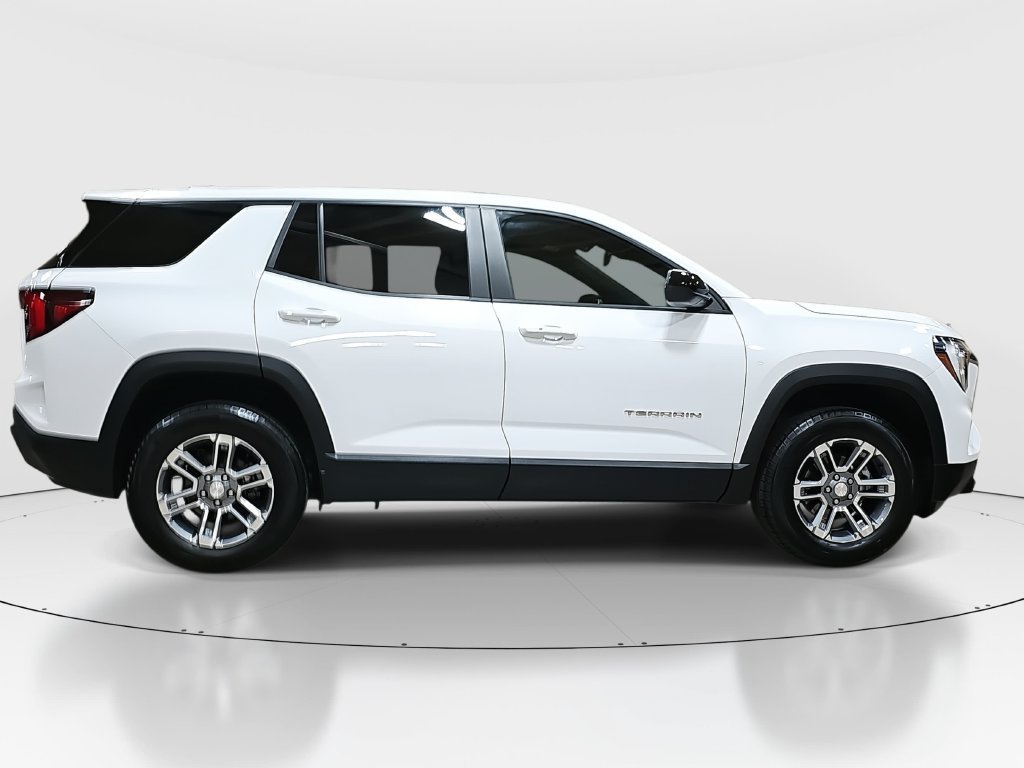 Used 2026 GMC Terrain Elevation FWD image 4