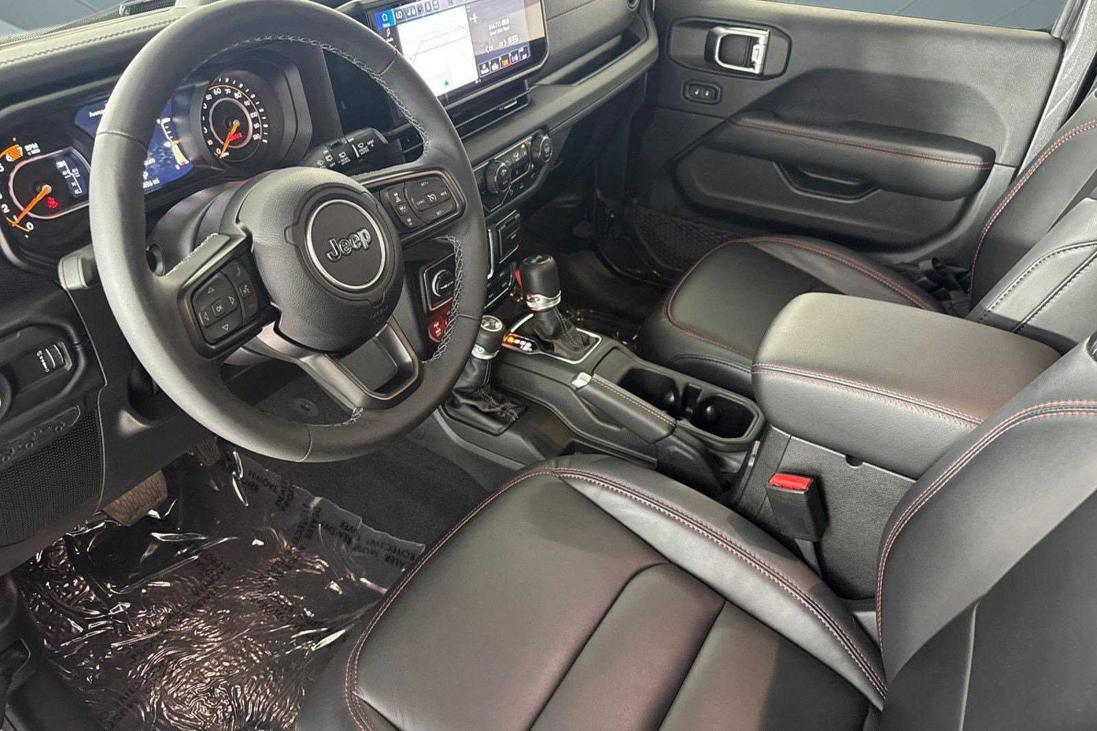 Used 2026 Jeep Wrangler Rubicon AWD/4WD image 4
