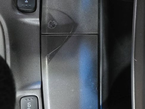 Used 2011 Honda Accord EX-L image 25