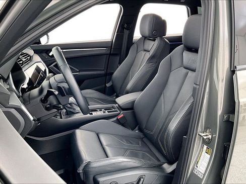 Used 2023 Audi Q3 2.0T Premium Plus image 31