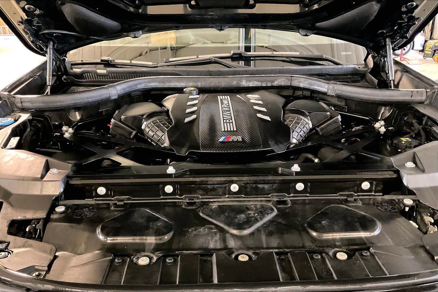 Used 2022 BMW X5 M w/ Competition Package 2 AWD/4WD image 28
