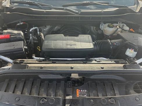 Used 2023 Chevrolet Silverado 1500 ZR2 w/ Technology Package image 6